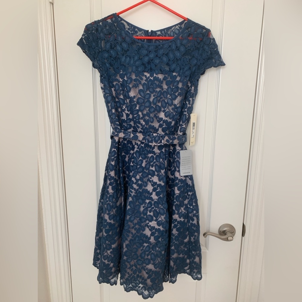 NWT Eliza J Navy Floral Lace Fit & Flare Dress 6P Belted Cocktail Party